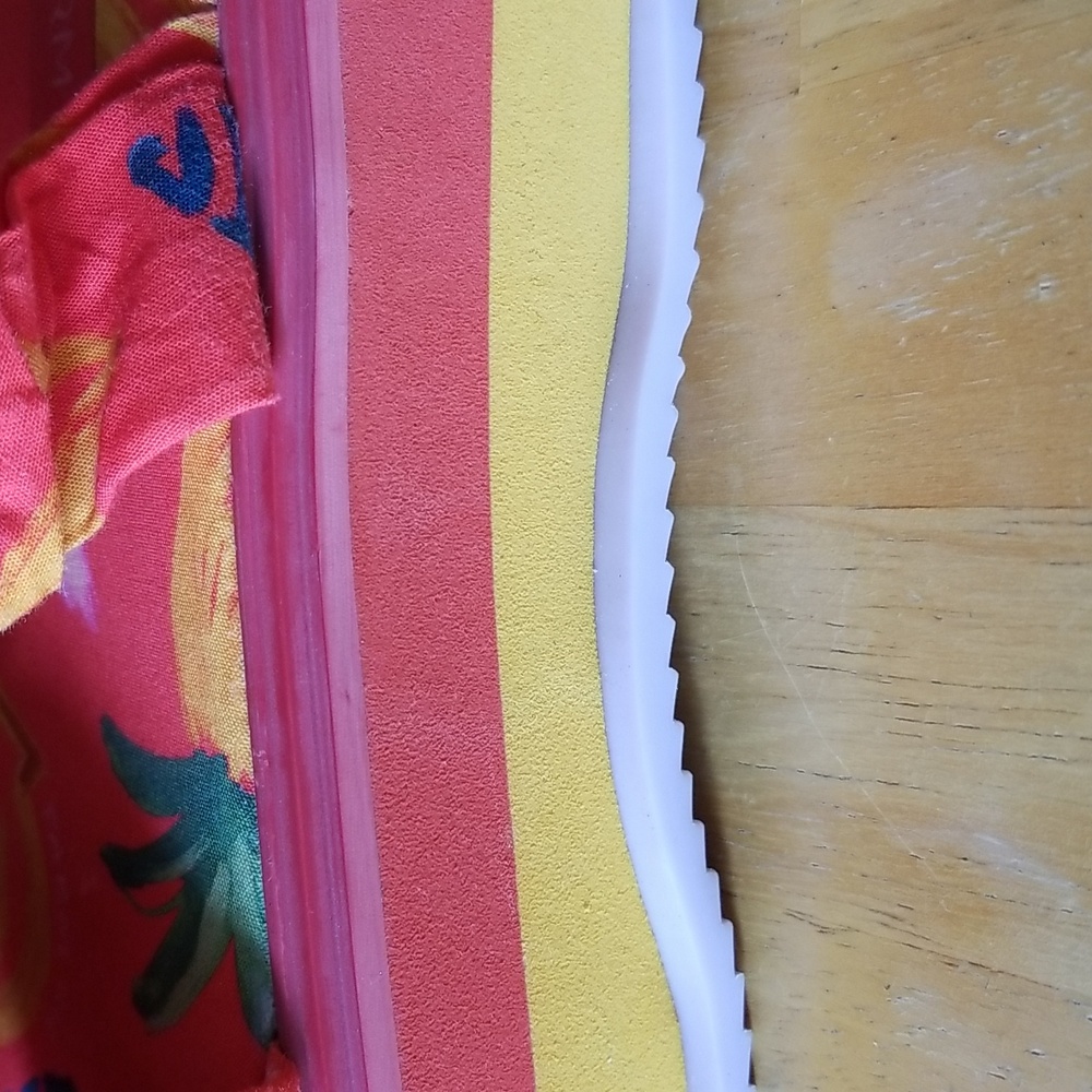 NEW FARM Rio Fruit Print Puffy Platform Sandals - Picture 5 of 12